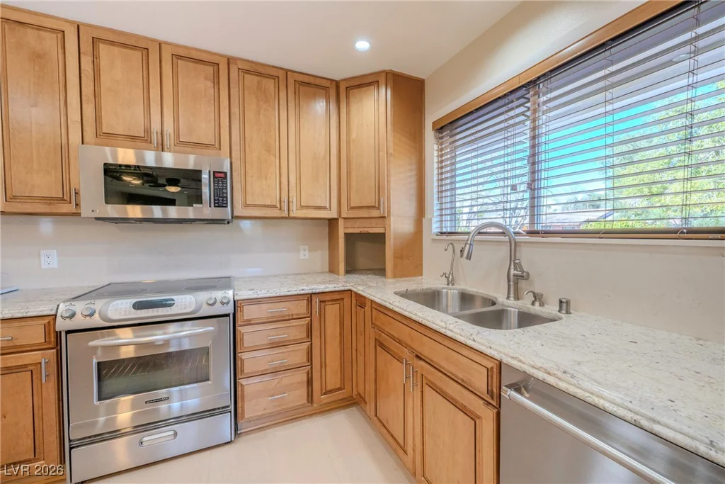 3101 Conners, Las Vegas, NV 89107