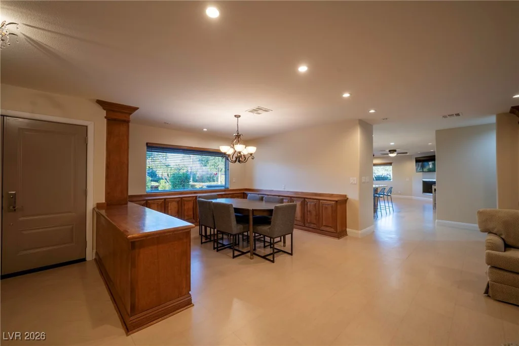 3101 Conners, Las Vegas, NV 89107