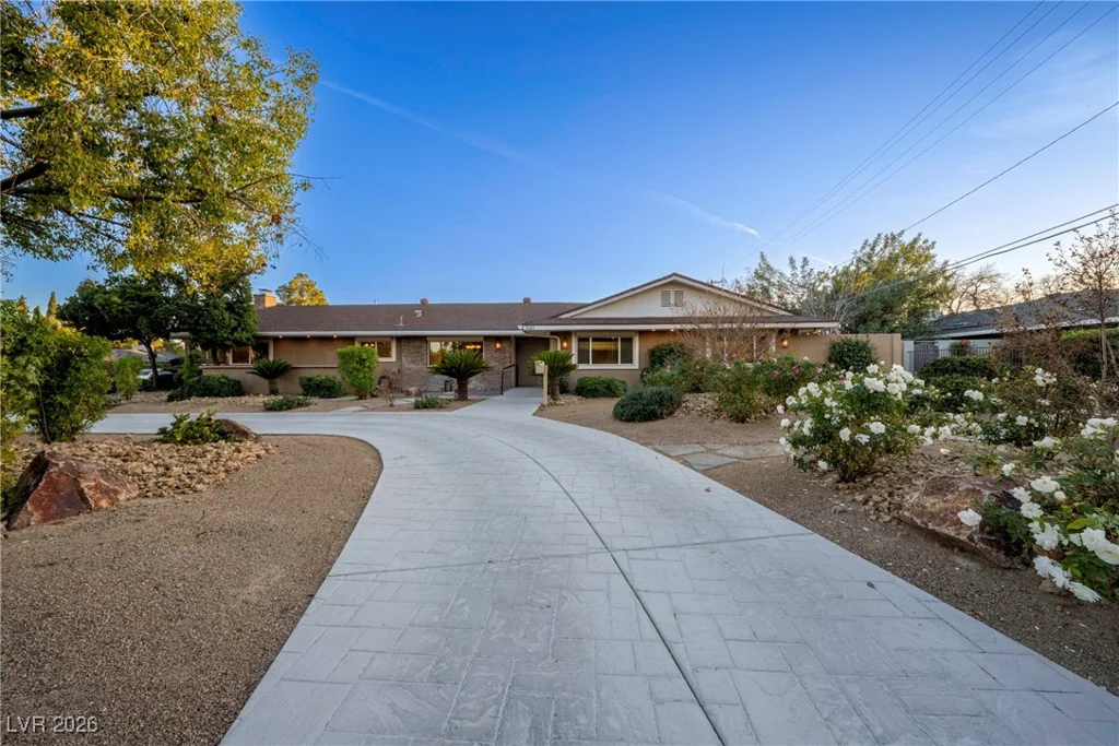 3101 Conners, Las Vegas, NV 89107