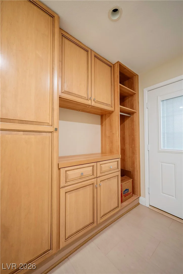 3101 Conners, Las Vegas, NV 89107