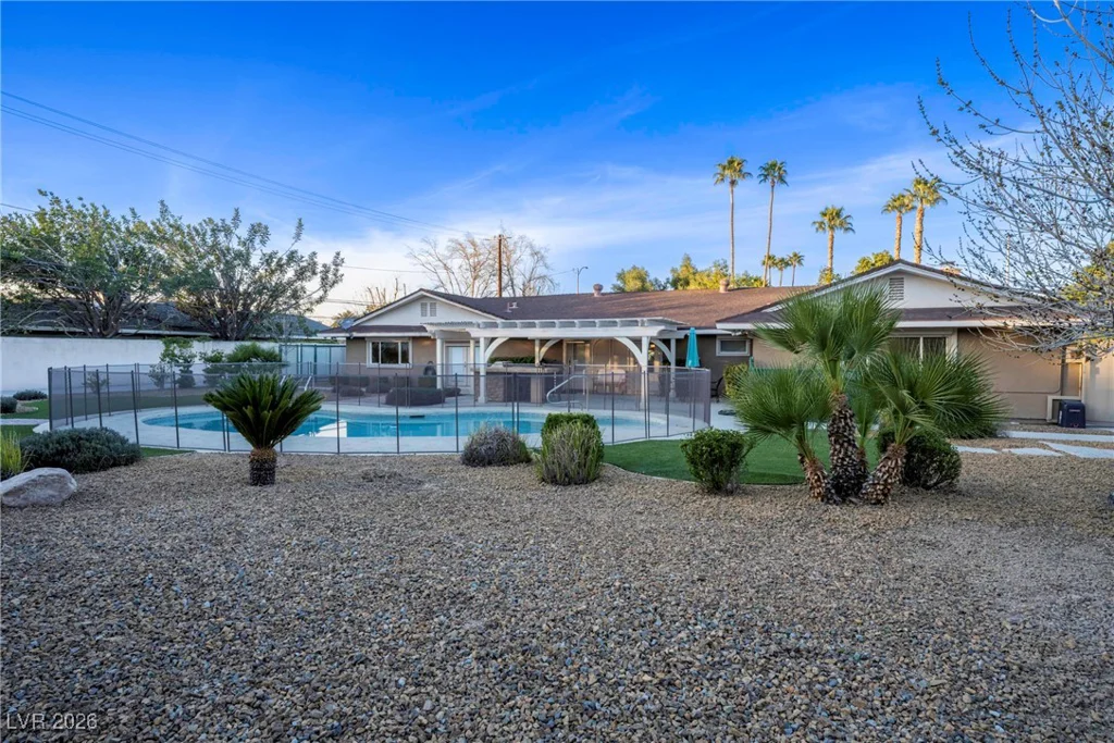 3101 Conners, Las Vegas, NV 89107