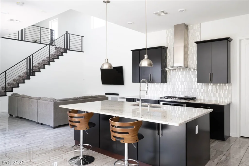10336 Green Ember, Las Vegas, NV 89135