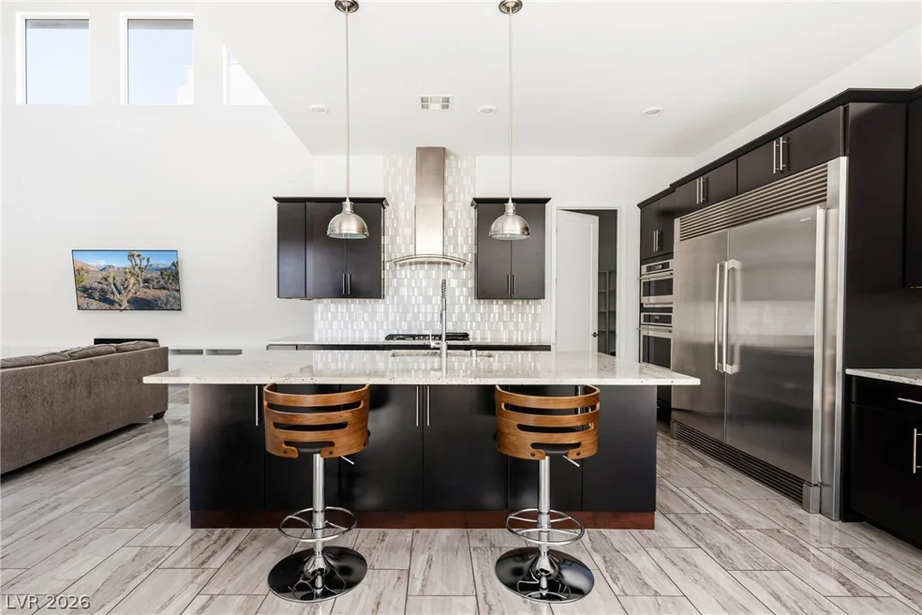 10336 Green Ember, Las Vegas, NV 89135