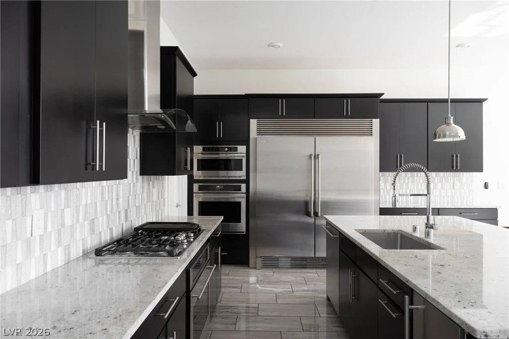 10336 Green Ember, Las Vegas, NV 89135