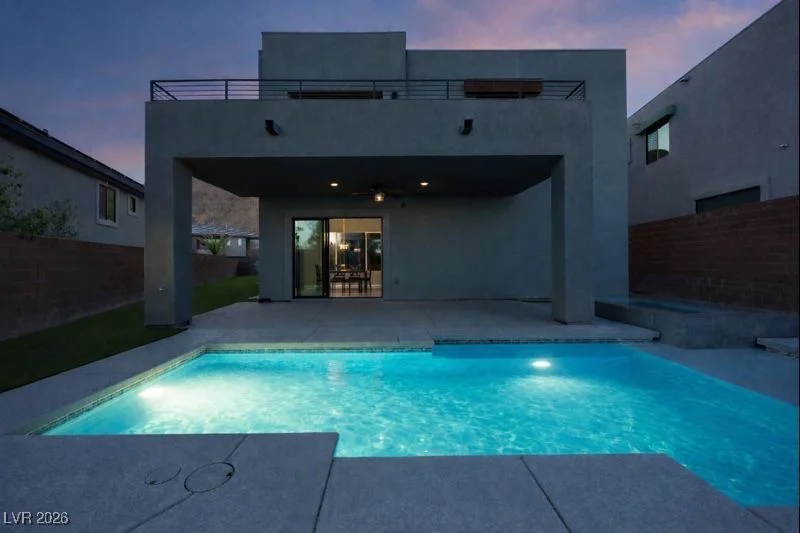 10336 Green Ember, Las Vegas, NV 89135