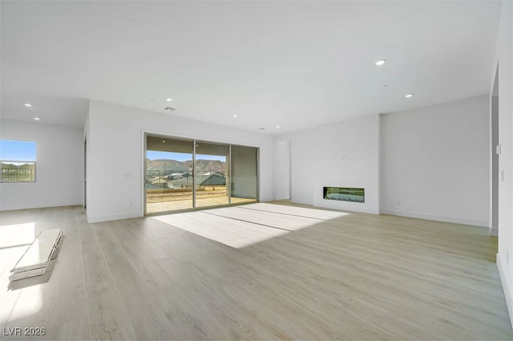 203 Paraggi Bay, Henderson, NV 89011