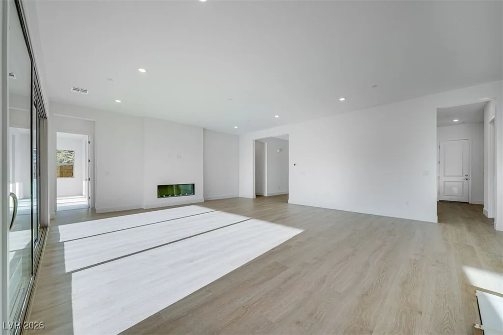 203 Paraggi Bay, Henderson, NV 89011