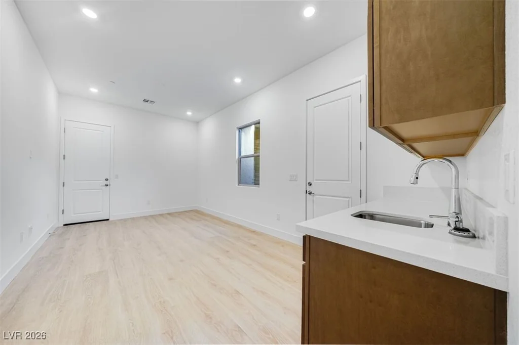 203 Paraggi Bay, Henderson, NV 89011