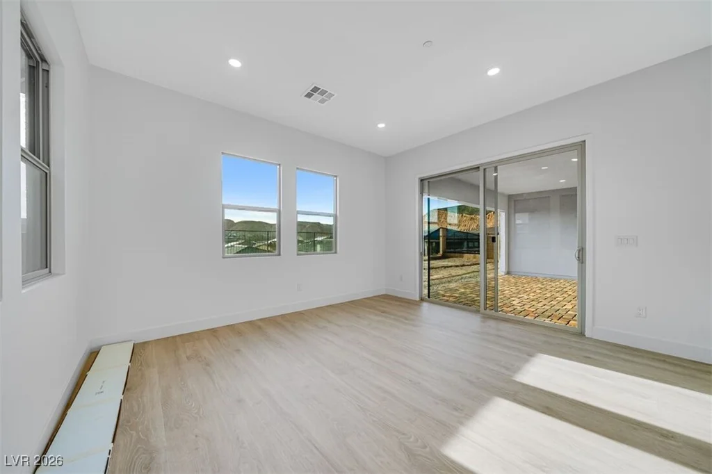 203 Paraggi Bay, Henderson, NV 89011