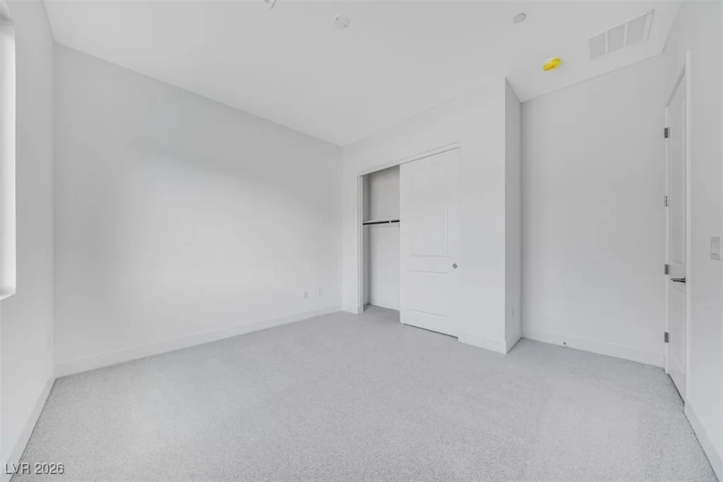 203 Paraggi Bay, Henderson, NV 89011