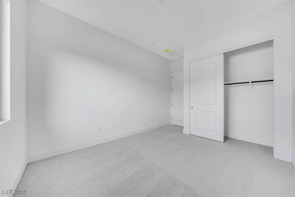 203 Paraggi Bay, Henderson, NV 89011
