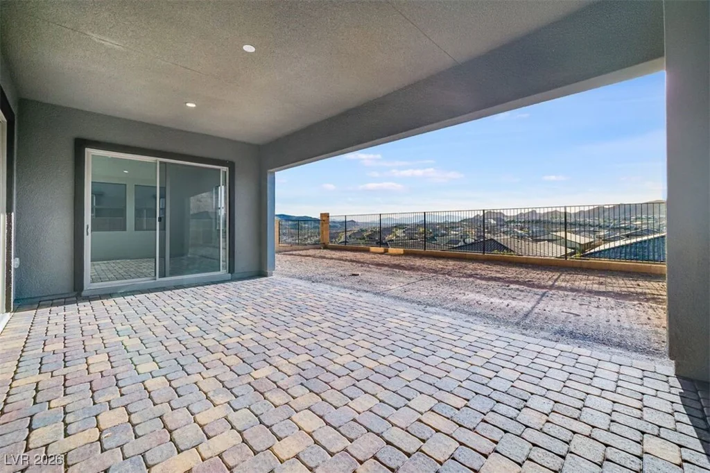 203 Paraggi Bay, Henderson, NV 89011