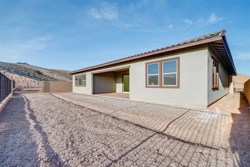 203 Paraggi Bay, Henderson, NV 89011