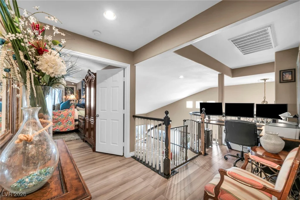 9592 Gainey Ranch, Las Vegas, NV 89147
