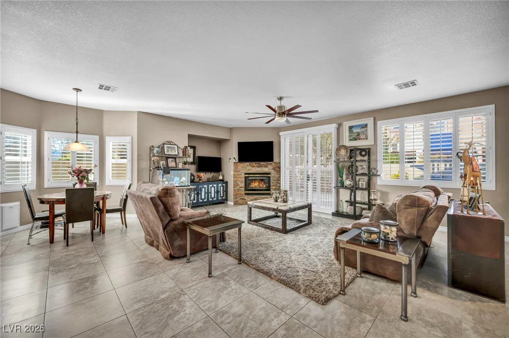 9592 Gainey Ranch, Las Vegas, NV 89147