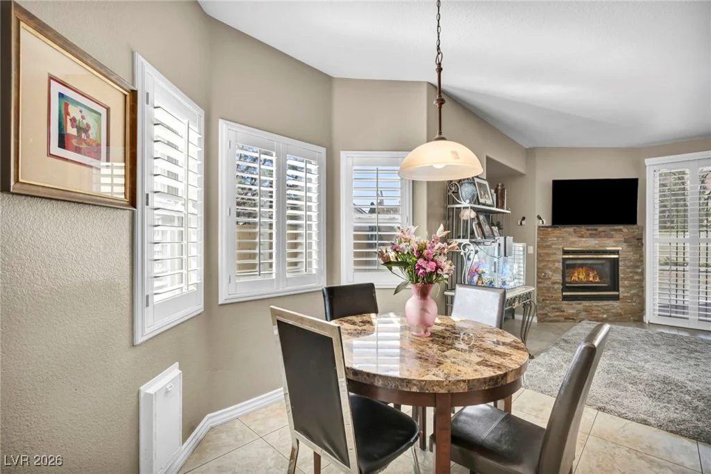 9592 Gainey Ranch, Las Vegas, NV 89147