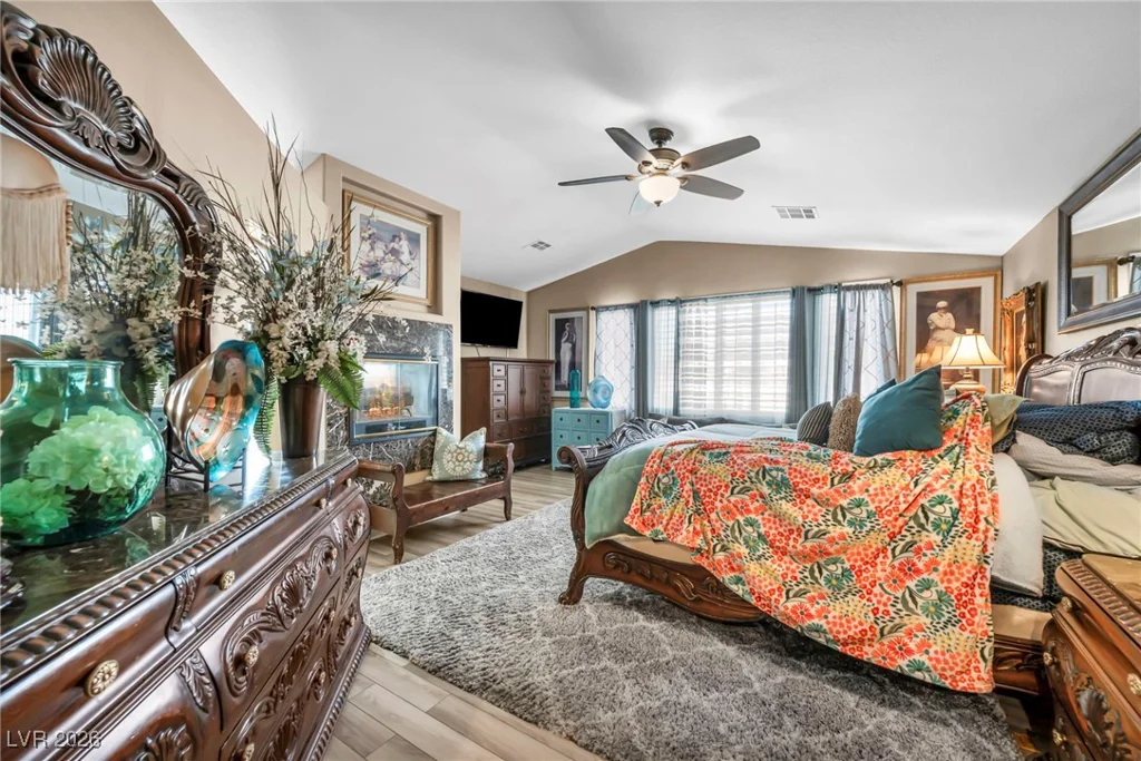 9592 Gainey Ranch, Las Vegas, NV 89147