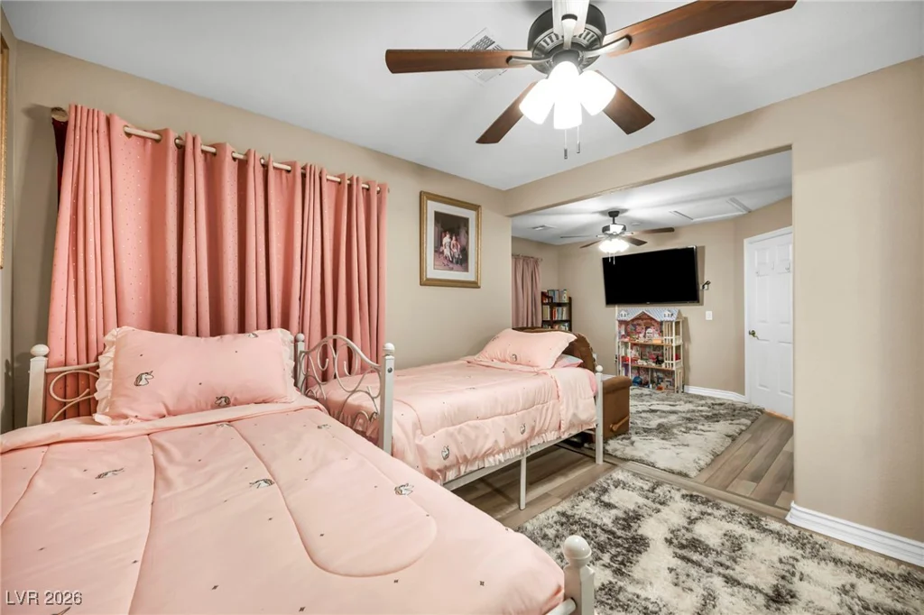 9592 Gainey Ranch, Las Vegas, NV 89147