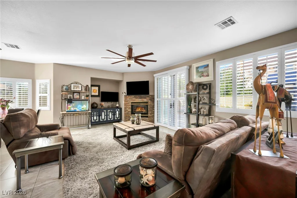 9592 Gainey Ranch, Las Vegas, NV 89147