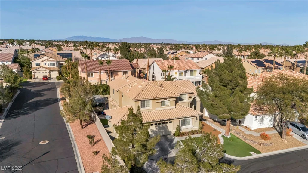 9592 Gainey Ranch, Las Vegas, NV 89147