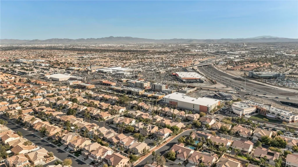 9592 Gainey Ranch, Las Vegas, NV 89147