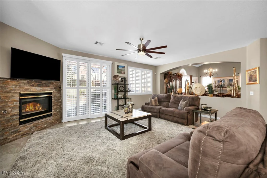 9592 Gainey Ranch, Las Vegas, NV 89147