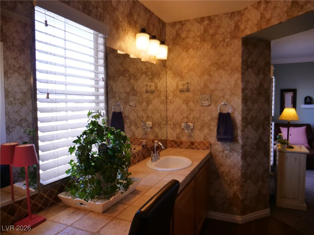 10417 Dark Sands, Las Vegas, NV 89129