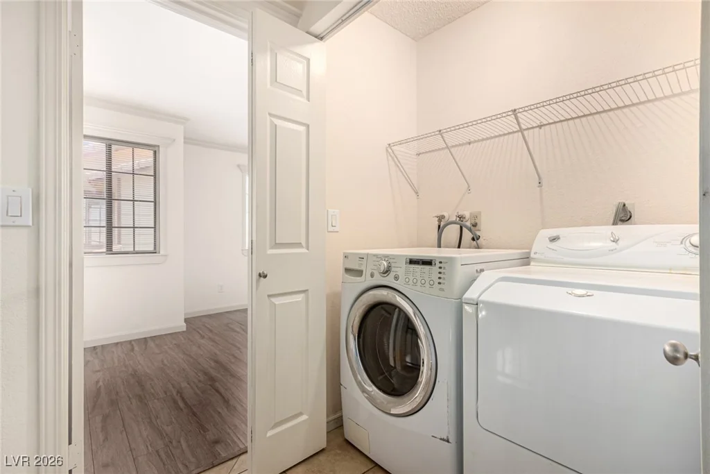 3449 Lorilou, Las Vegas, NV 89121