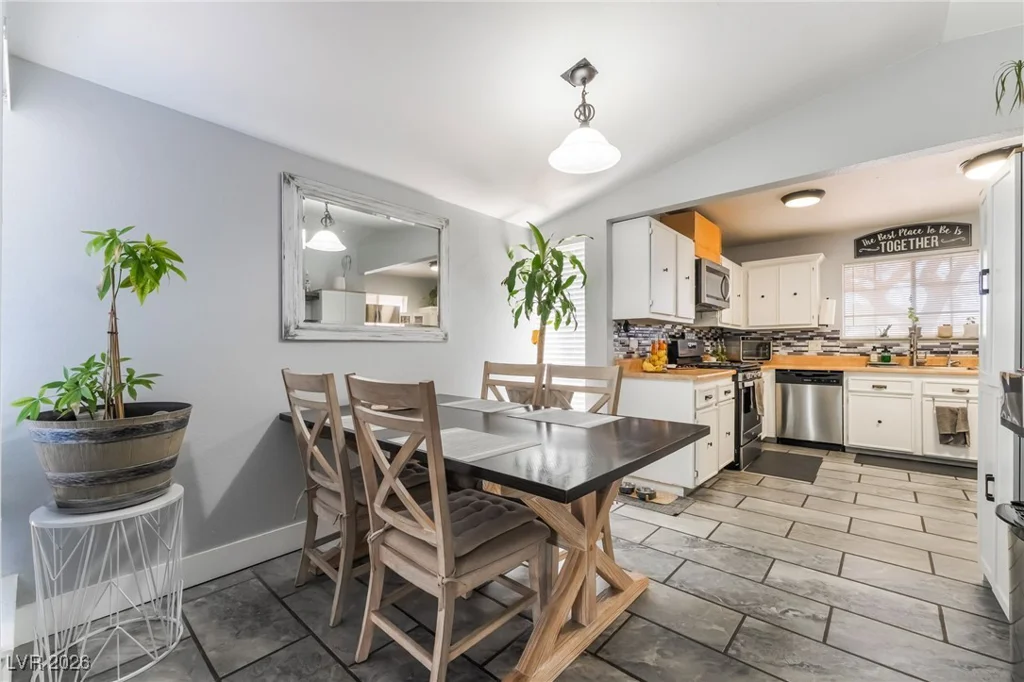 405 Box Elder, Henderson, NV 89015