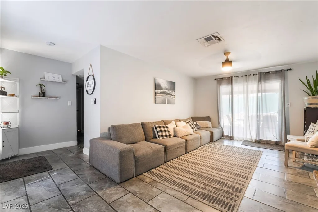 405 Box Elder, Henderson, NV 89015