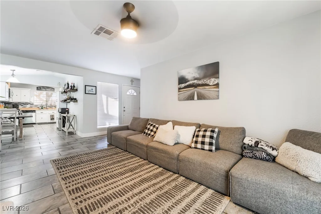 405 Box Elder, Henderson, NV 89015