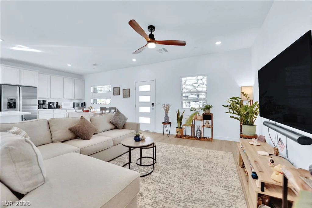897 Carlton Terrace, Las Vegas, NV 89138