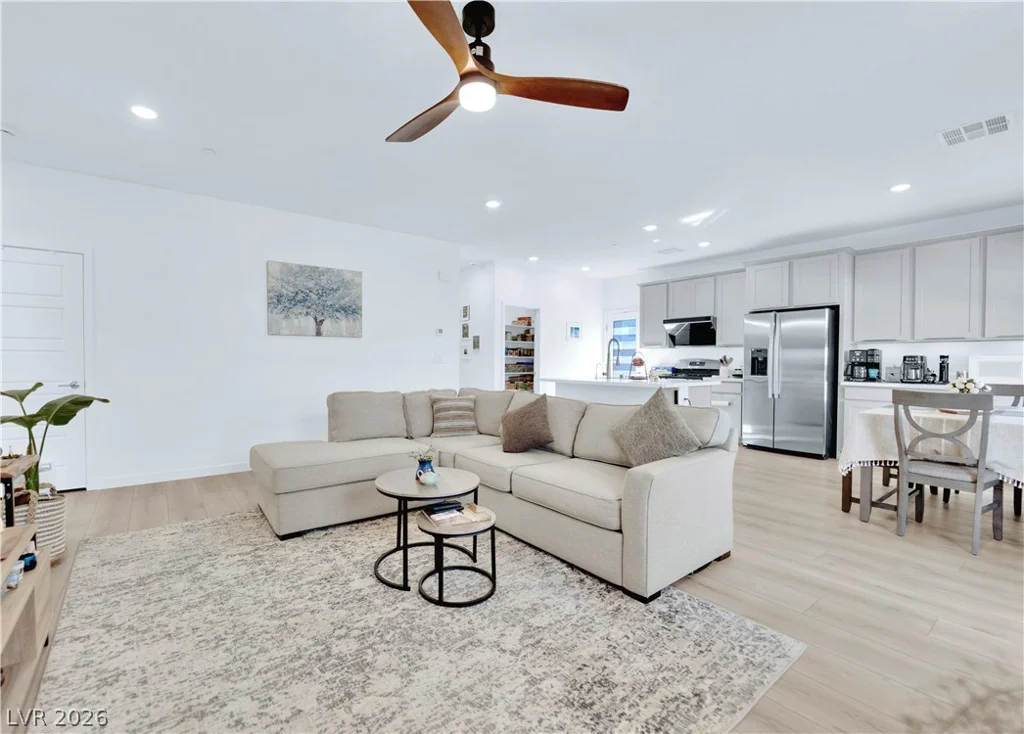 897 Carlton Terrace, Las Vegas, NV 89138