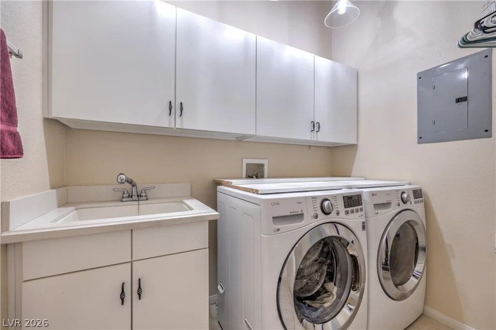 7712 Silver Wells, Las Vegas, NV 89149