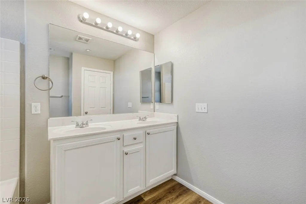 8965 Michael Ryan, Las Vegas, NV 89149