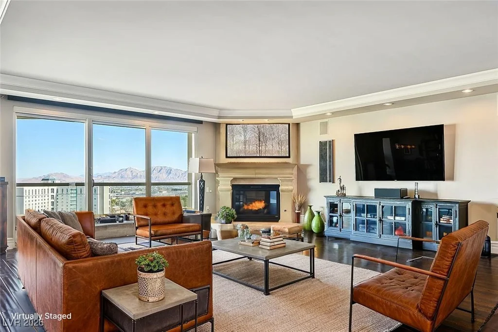 2777 Paradise, Las Vegas, NV 89109