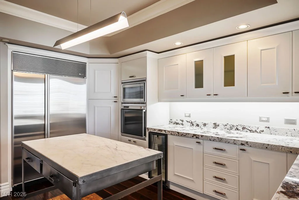 2777 Paradise, Las Vegas, NV 89109