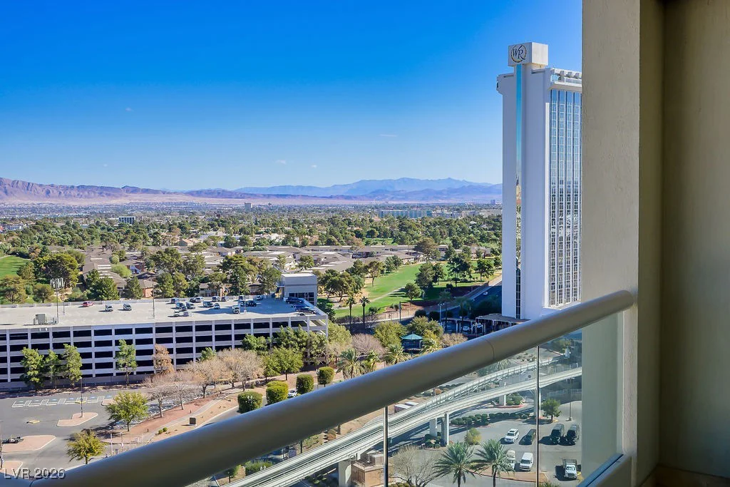 2777 Paradise, Las Vegas, NV 89109