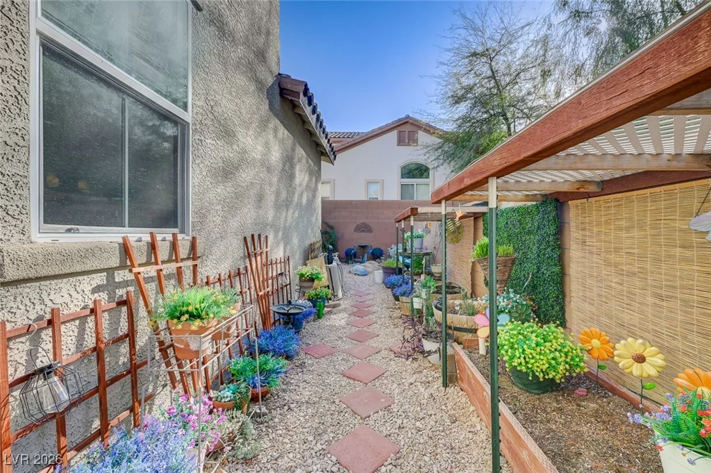 3777 Westeros Landing, Las Vegas, NV 89141