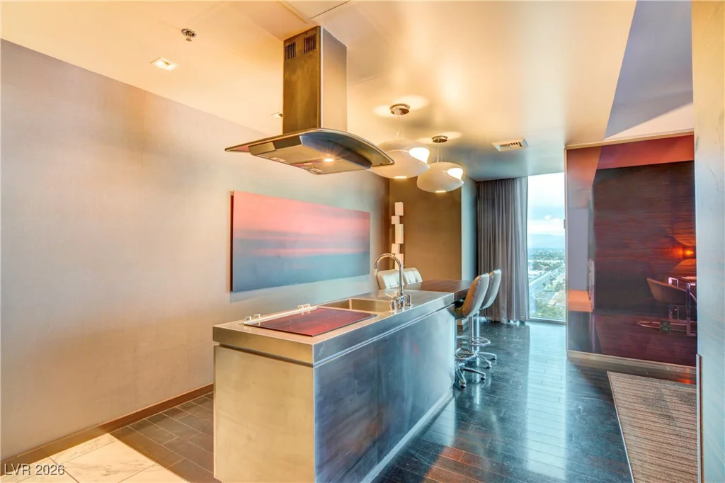 4381 Flamingo, Las Vegas, NV 89103