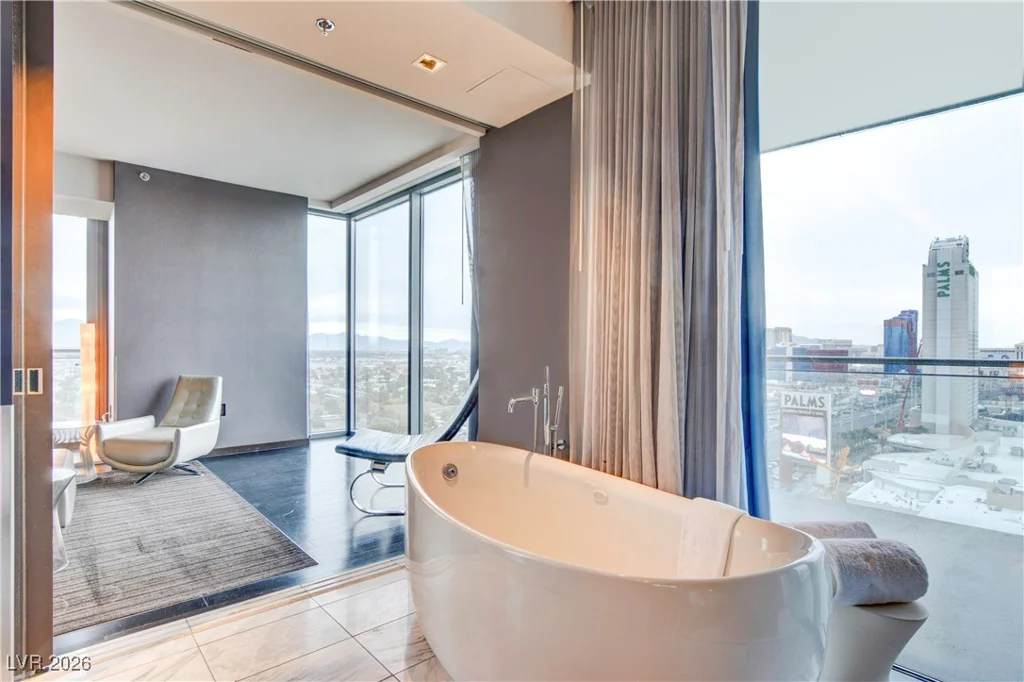4381 Flamingo, Las Vegas, NV 89103