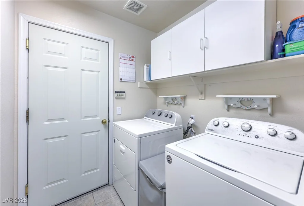 7820 High Stream, Las Vegas, NV 89131