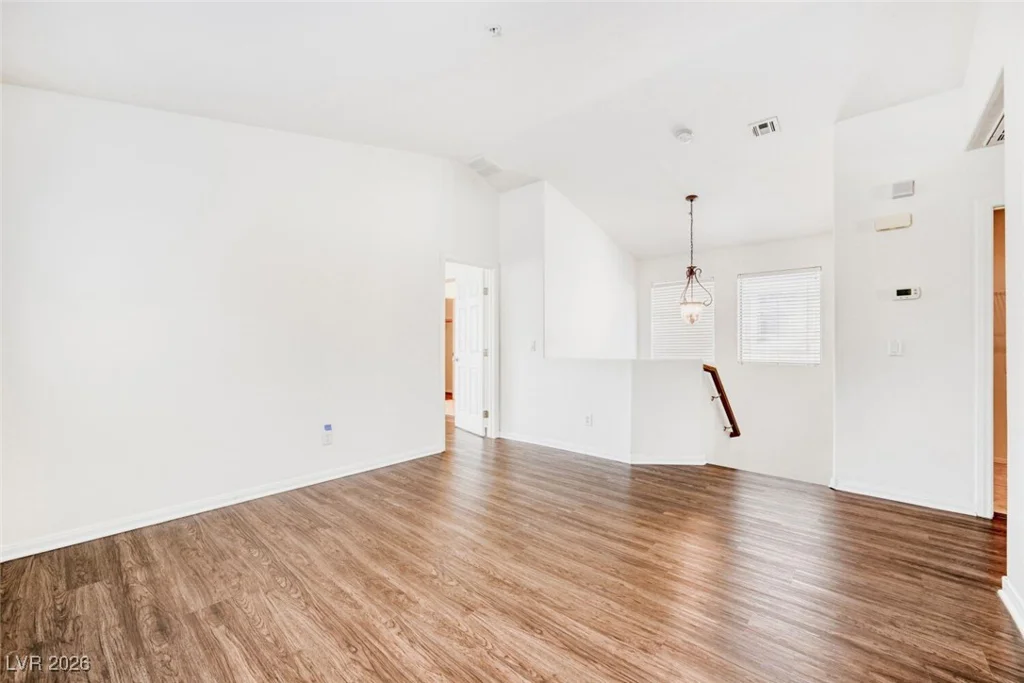 611 Desert Silk, North Las Vegas, NV 89084