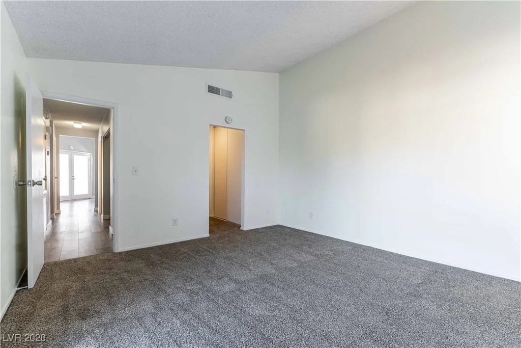 5542 Orchard, Las Vegas, NV 89110