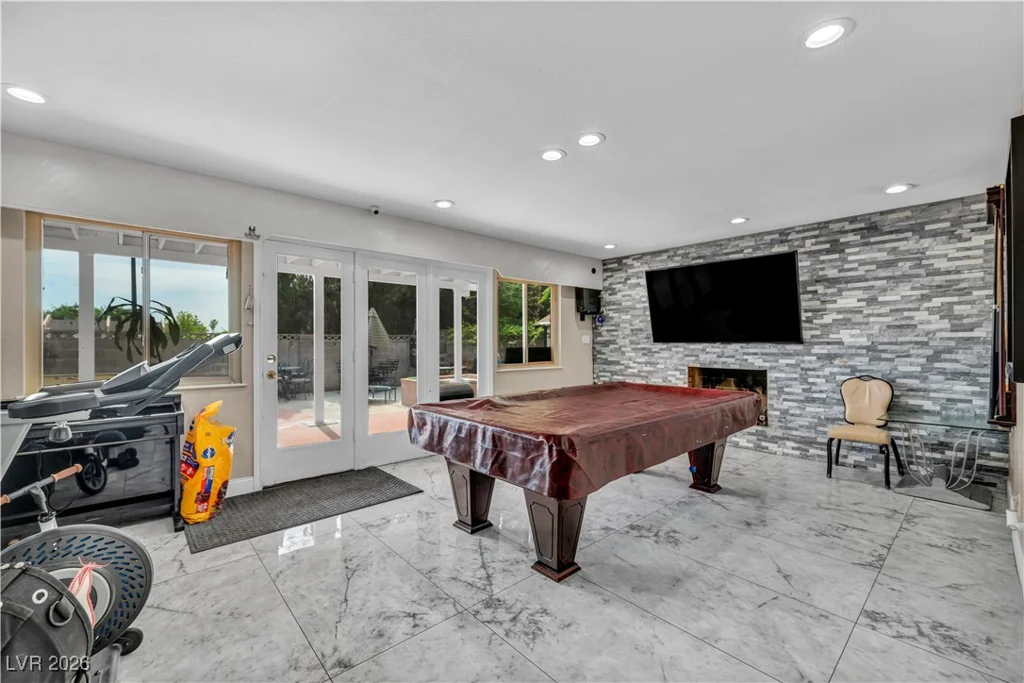 601 Cragin Park, Las Vegas, NV 89107