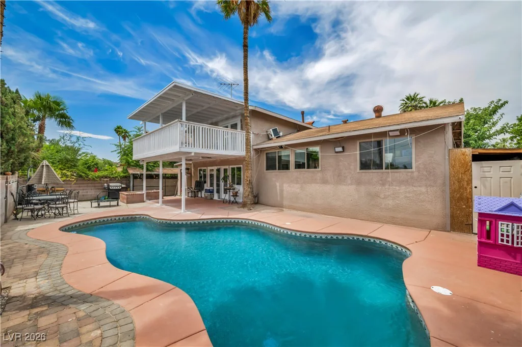 601 Cragin Park, Las Vegas, NV 89107