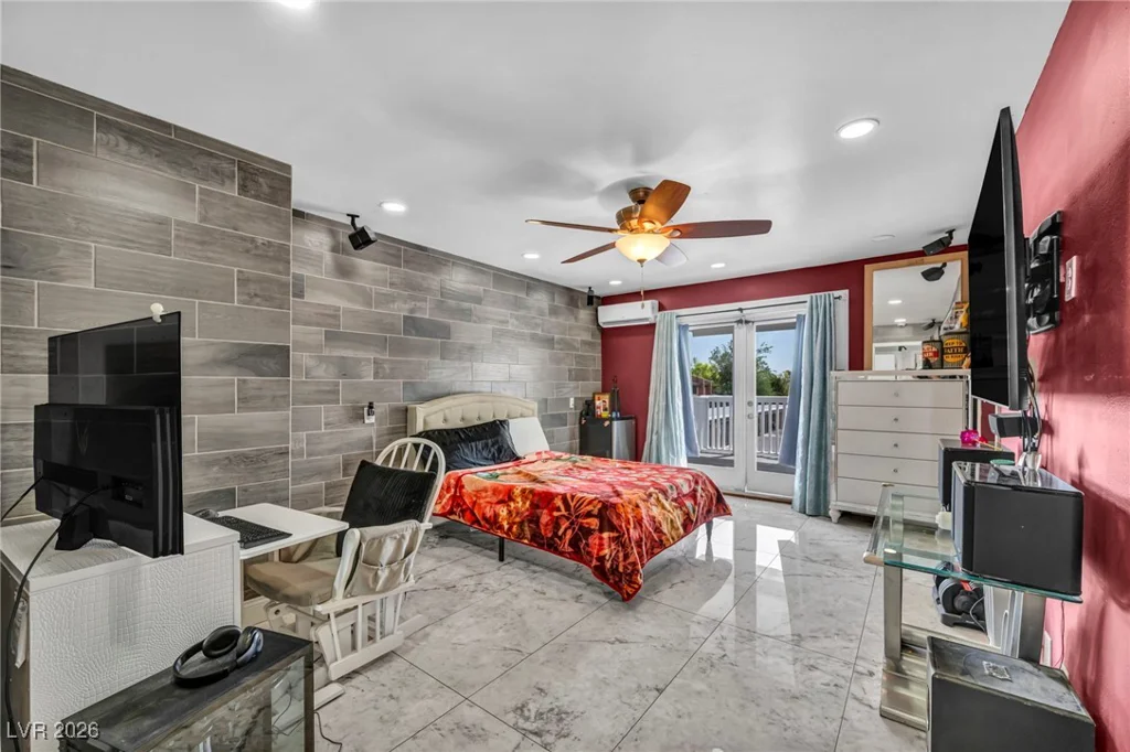 601 Cragin Park, Las Vegas, NV 89107