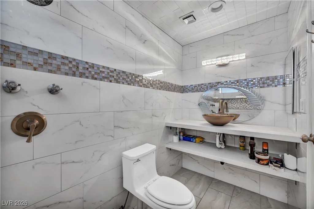 601 Cragin Park, Las Vegas, NV 89107
