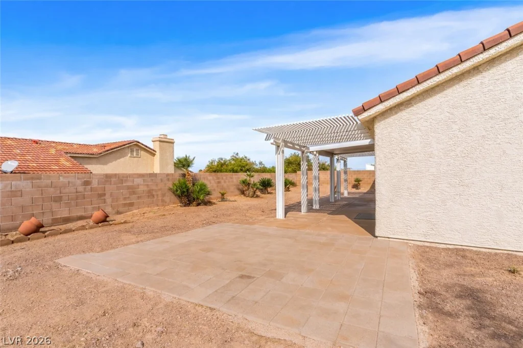 526 Crestway, Henderson, NV 89015