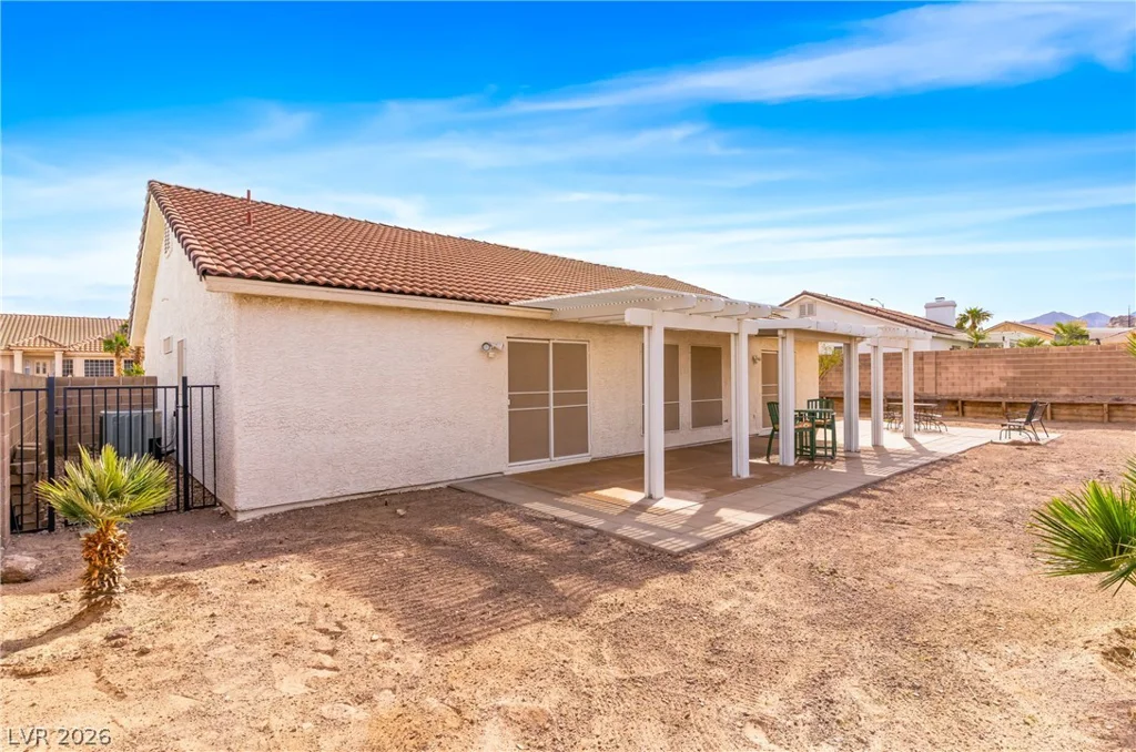 526 Crestway, Henderson, NV 89015
